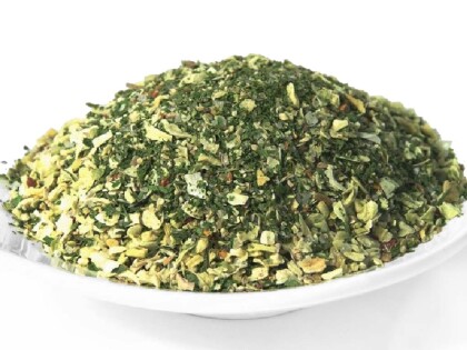 Schale mit Gewürzmischung Chimichurri