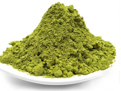 Schale mit Bio Schabzigerkleepulver