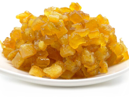 Schale mit Bio Orangeatwürfeln