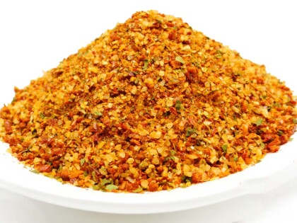 Schale mit Gewürzmischung Bio Piri Piri