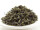 Schale mit Bio Grünteeblättern Jasmintee
